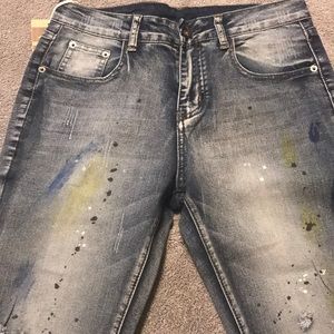 Men’s/Boys Skinny Jeans Size 28 NWT